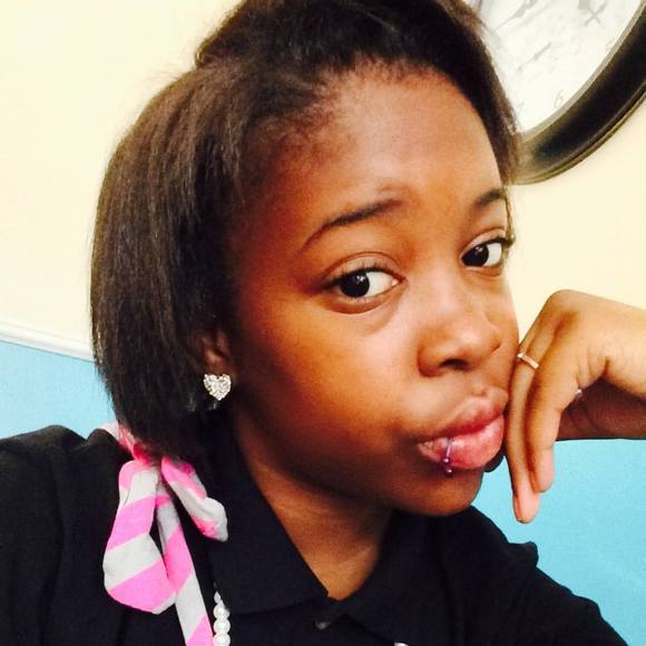 Meet your Posher, Ashanti - Picture 1 of 1