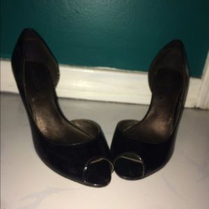 Peep toe heels
