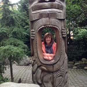 Meet your Posher, Deb