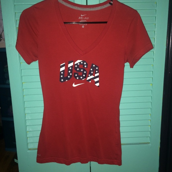 USA Nike Olympic vneck tee