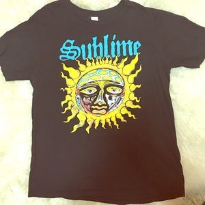 Sublime Tshirt SIZE: M/L