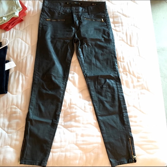 Moro style waxed pant