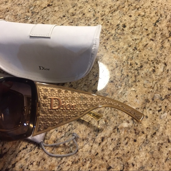 Dior sunglasses main image 4