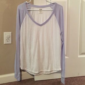 VS PINK white long sleeve v-neck!