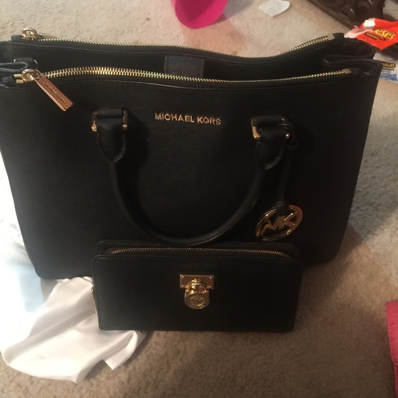 Michael Kors Handbags - Mk