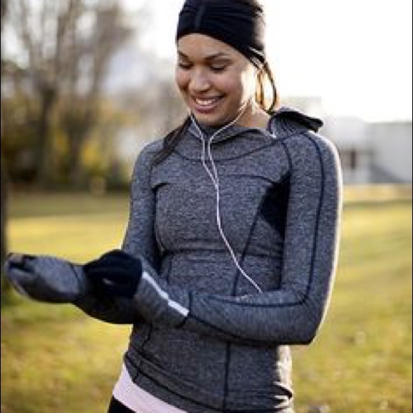 lululemon athletica Tops - Lululemon back on track pullover Sz10