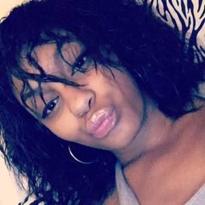 Meet your Posher, Lala