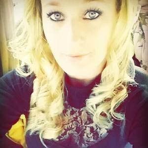 Meet your Posher, April