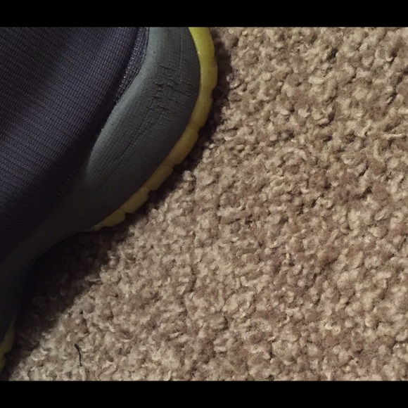 Futures - Picture 3 of 4