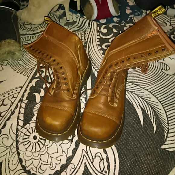 Dr. Martens