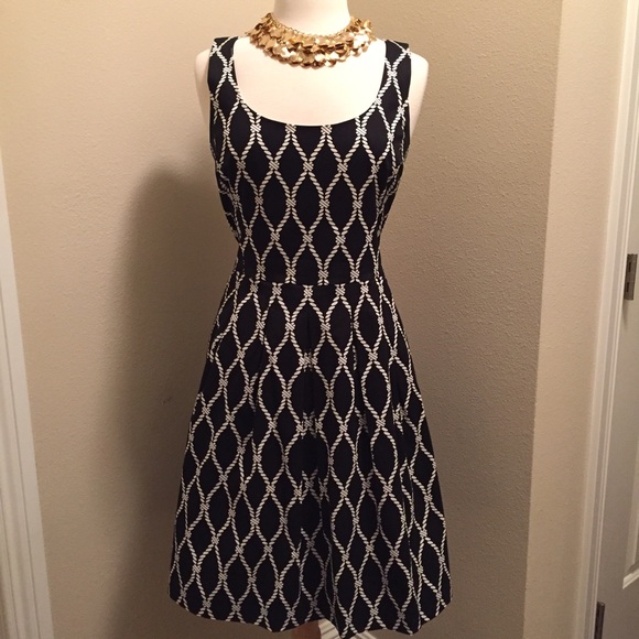 Banana Republic Patterned B/W Dress, Size 8