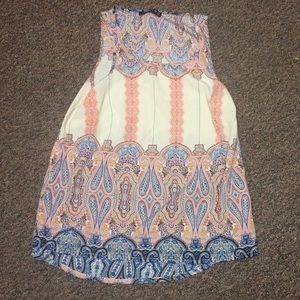Patterned sleeveless top size 2/4! From the UK!!!
