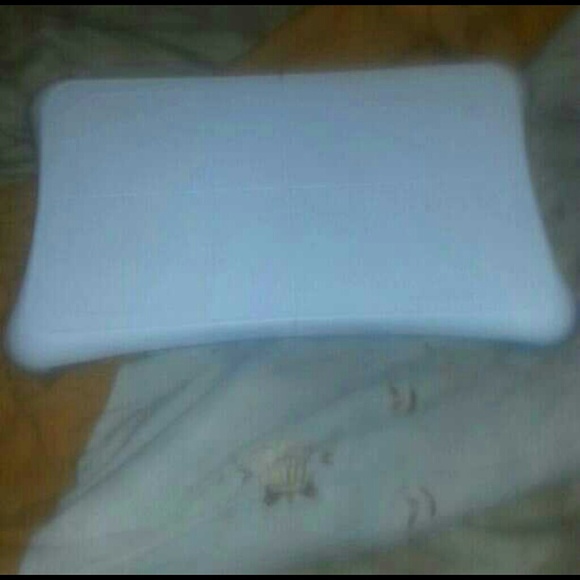 Wii fit board - Picture 1 of 1