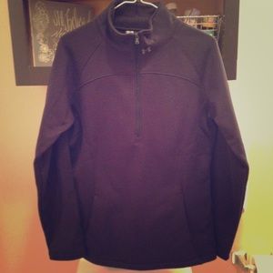 Black underarmour pullover + VV hat.