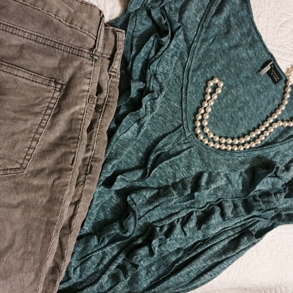 Sparkle & Fade Tee w/ Ruffles