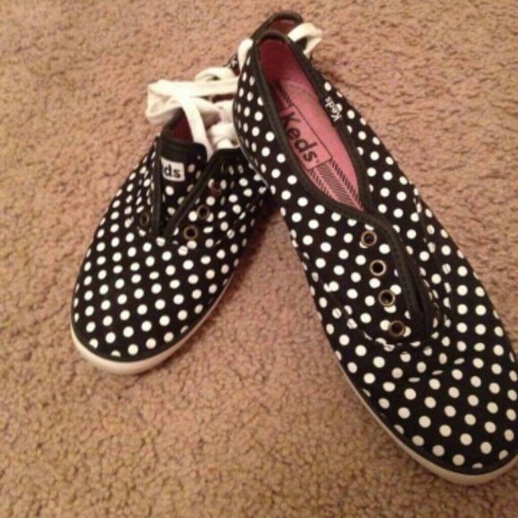 Ked's shoes