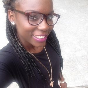 Meet your Posher, Harmony