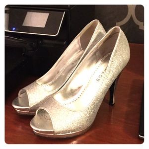 Size 8.5 glitter heels! Only worn once!
