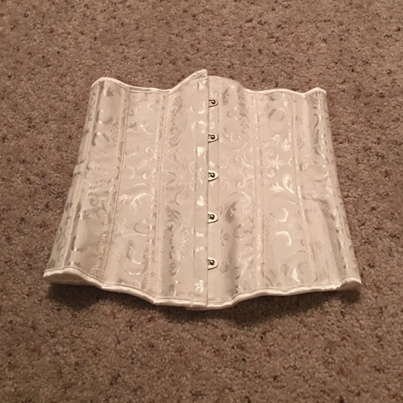 Corset , nwot....