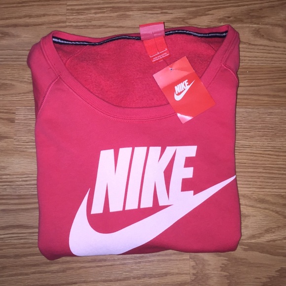 Nike Sweaters - ✨Nike pullover sweater sz L✨