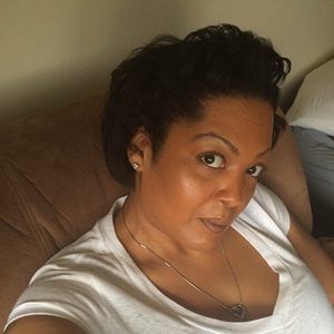 Meet your Posher, Carolyn