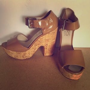 Sale today! Michael Kors platform cork heels