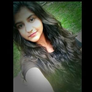 Meet your Posher, Abeera