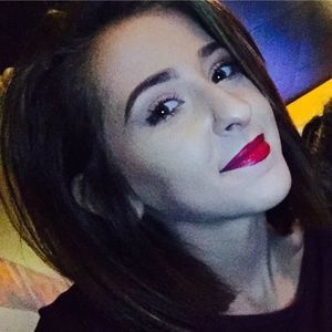 Meet your Posher, Bethany