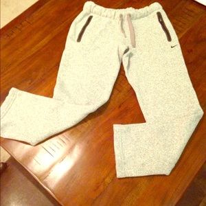 NIKE Hypernatural fleece pants