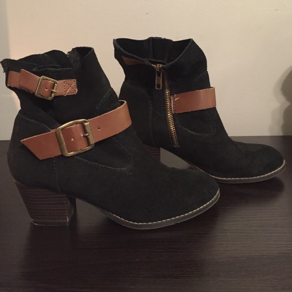 Dolce vita suede/leather booties