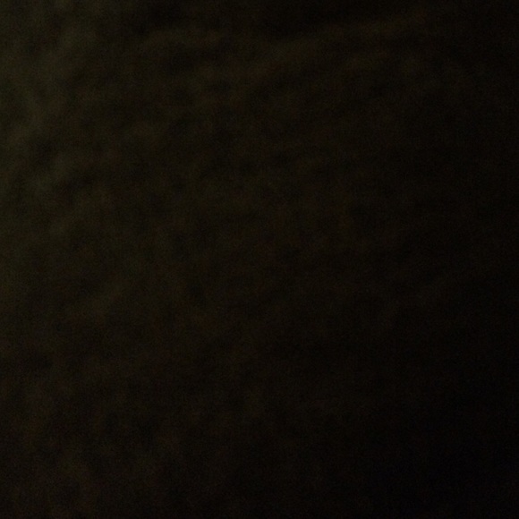 Meet your Posher, Nicole - Picture 1 of 1