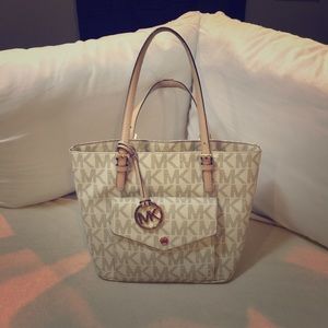 Michael Kors purse