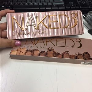 Naked 3 Pallet- Urban Decay