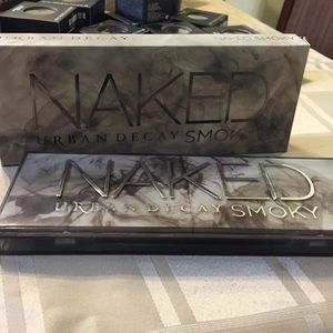Urban Decay Naked Smoky