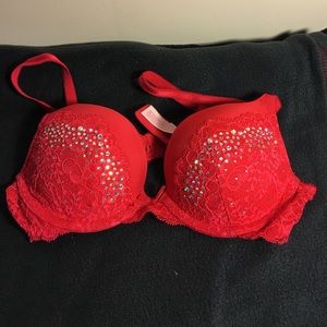 VS lace red push up bra / 32b