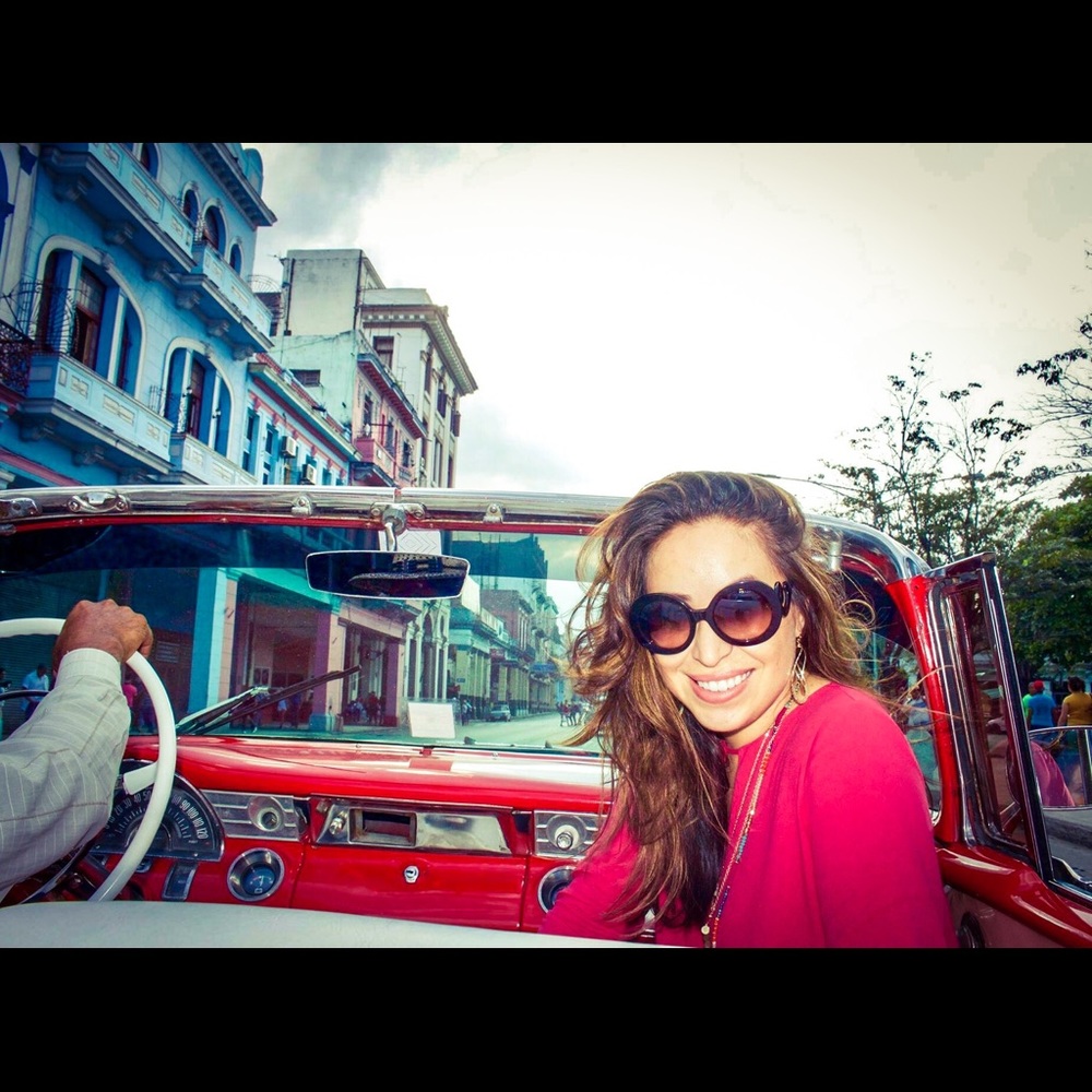 MEET ME! YOUR POSHER 💃🏼