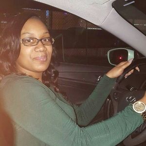 Meet your Posher, Jasmine