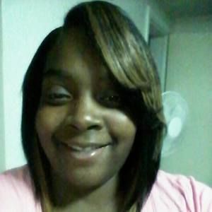 Meet your Posher, Chrisangela