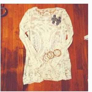 BOHO LACE TOP