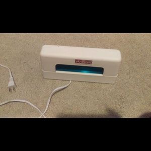 Gel manicure dryer