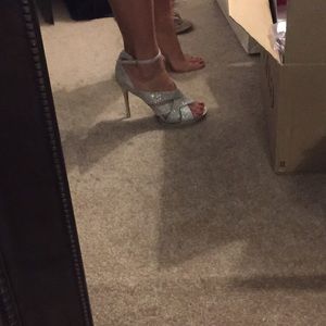 Meet your Posher, Theresa