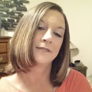 Meet your Posher, Tonya