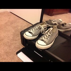 Grey converse