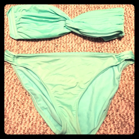 Mint bandeau top bikini