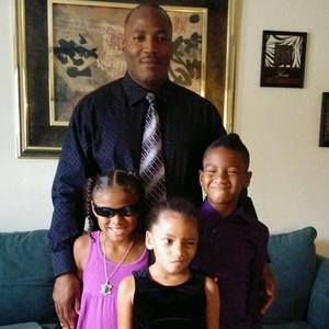 Meet your Posher, Cedric