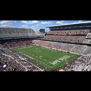 Meet your Posher, Brittani