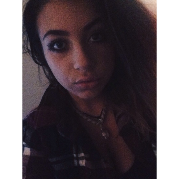 Meet your Posher, Carissa