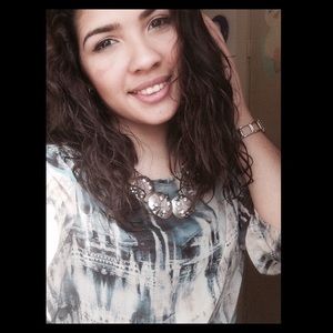 Meet your Posher, Maria