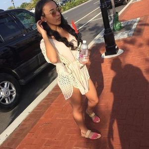 Meet your Posher, Charlotte