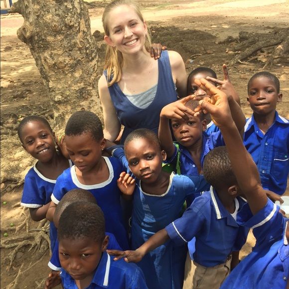 Meet your Posher, Suzanne - Picture 2 of 4